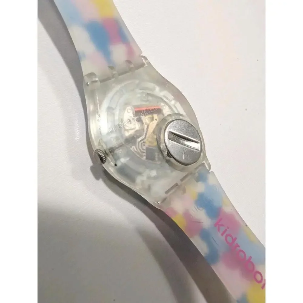 Swatch Kidrobot Love Song  Quartz Great Condition Water Resistant - Picture 9 of 9